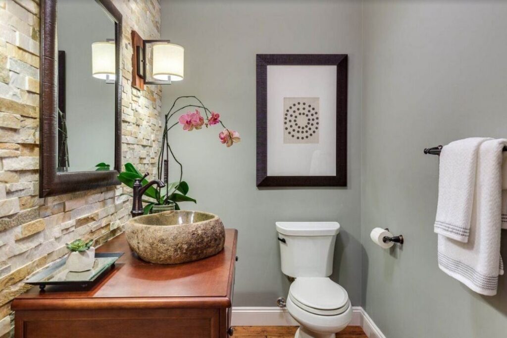 Bathroom painting