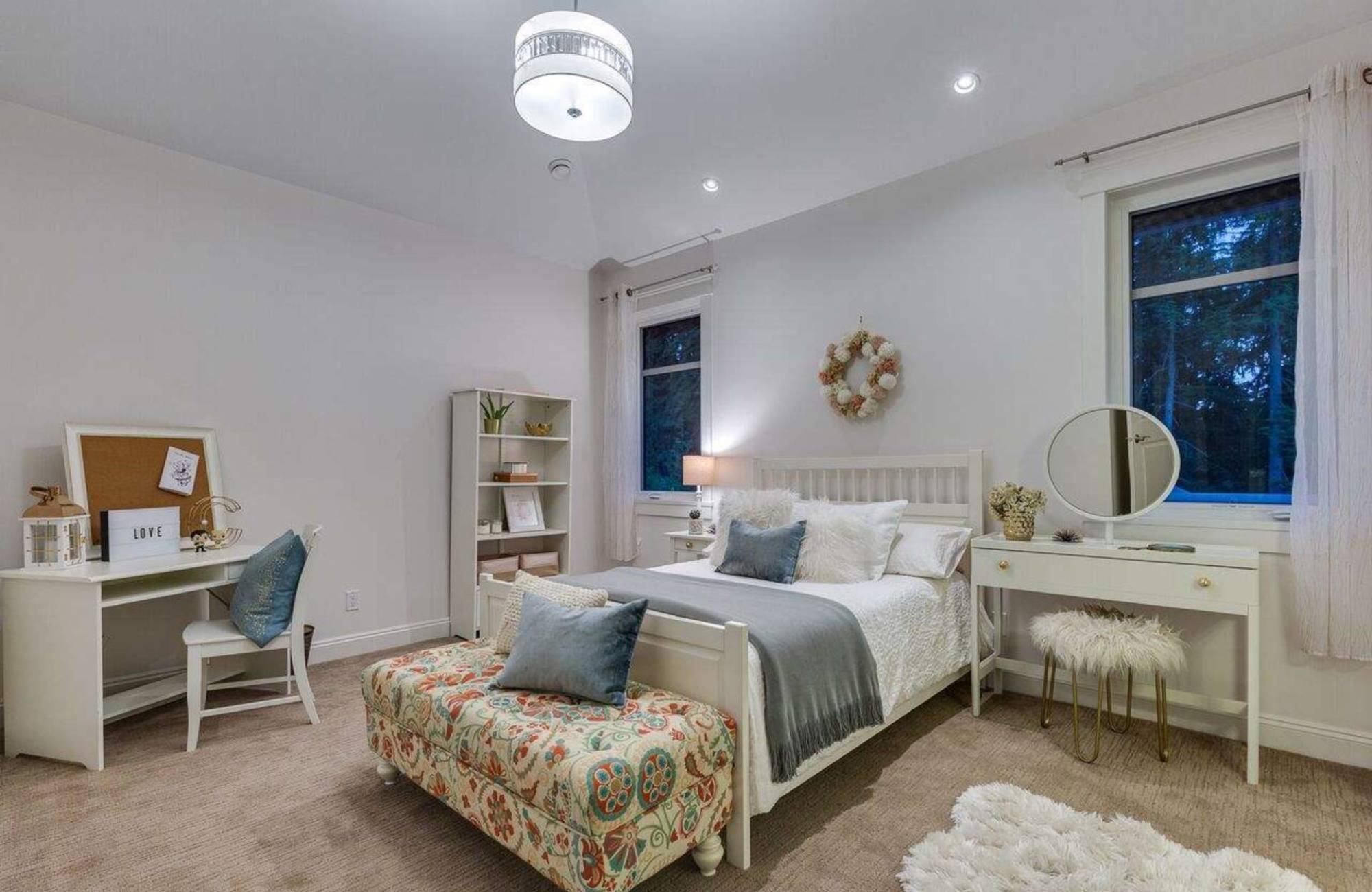 interior bedroom paint job in new home