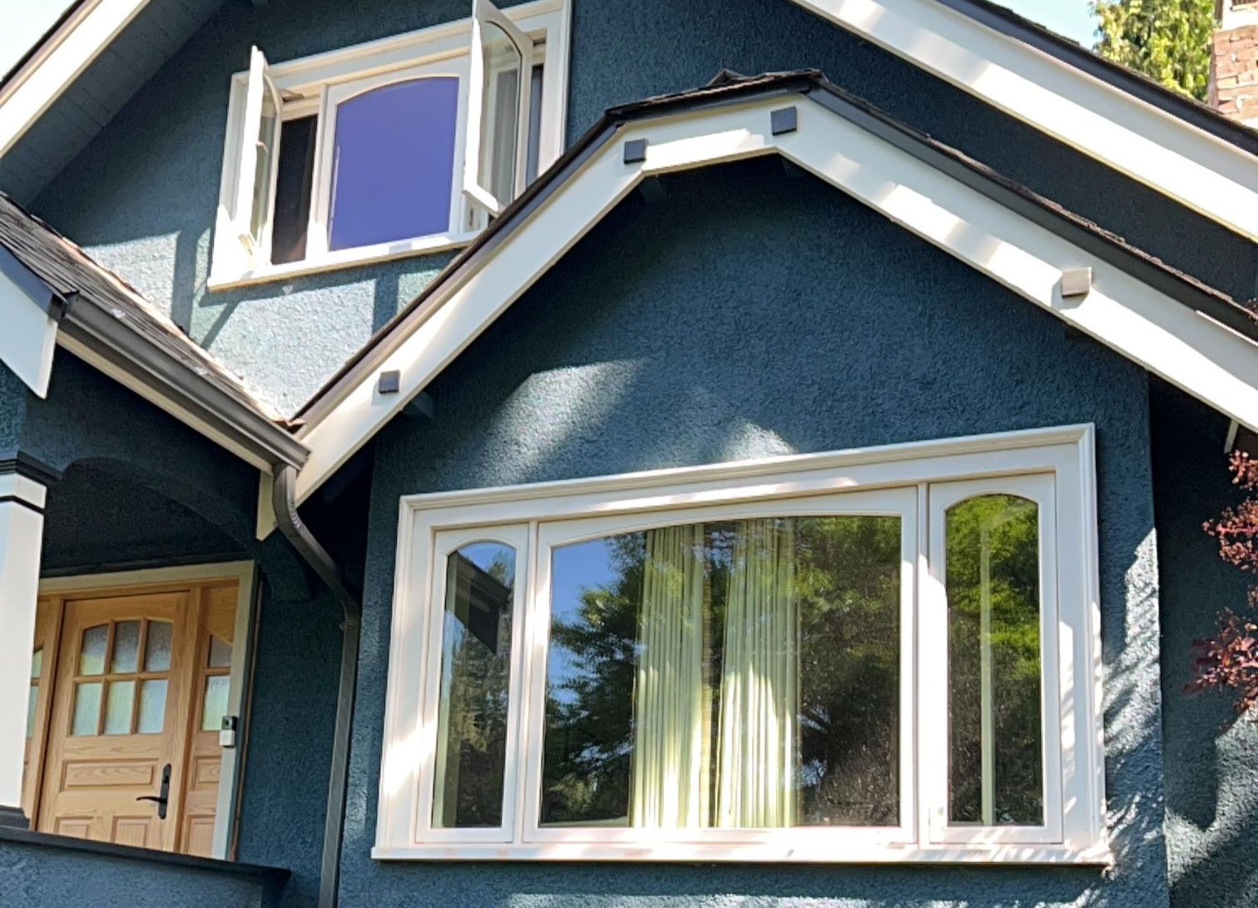 exterior heritage house repaint in Vancouver